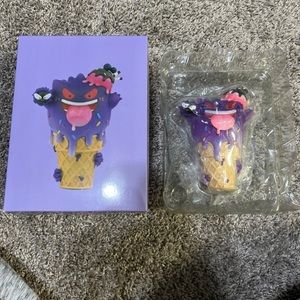 Pokémon ice cream figure Gengar NIB 6’ 1/2 inches tall